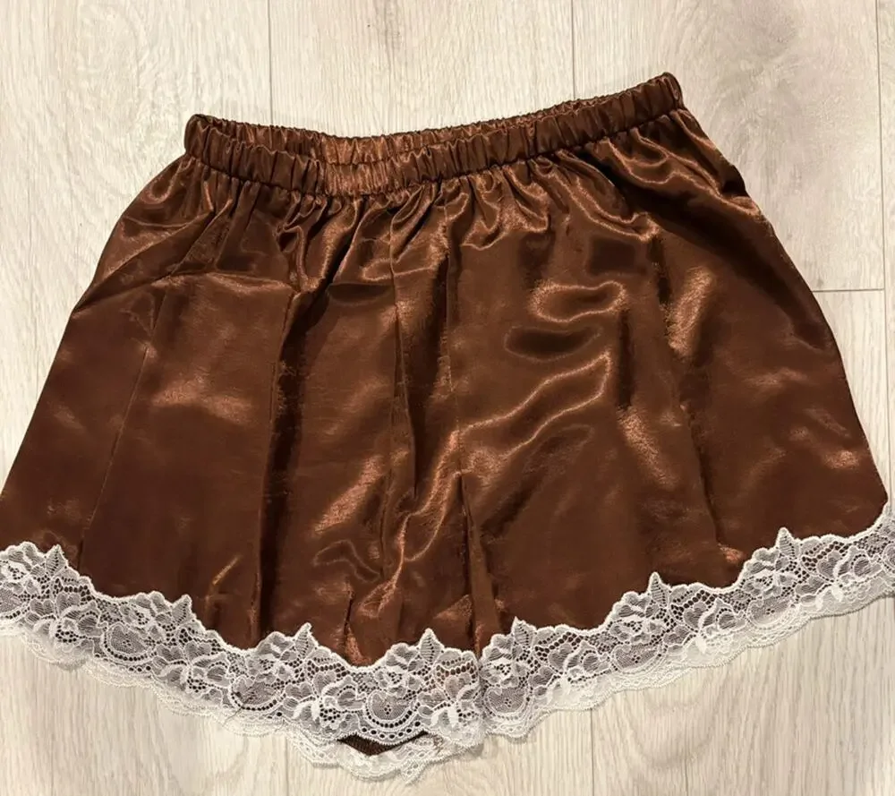 NWT Brown Satin Silk like feel  white Lace Trim Shorts Size M Y2K Lingerie Style